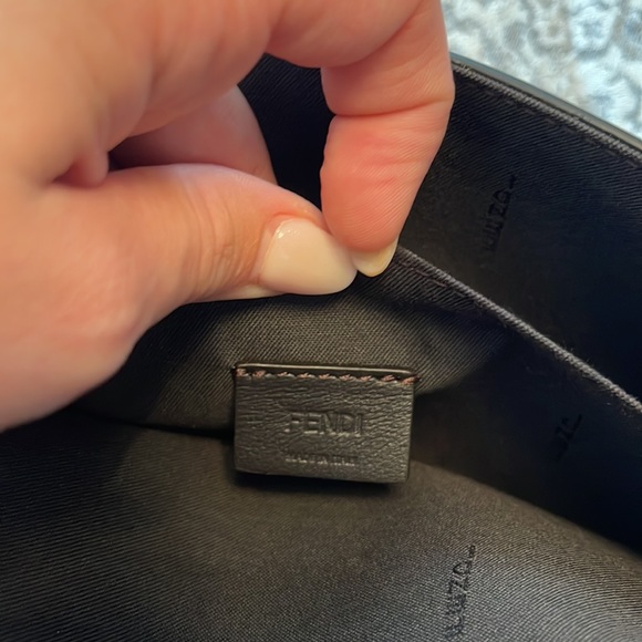 Fendi - Picture 7 of 11